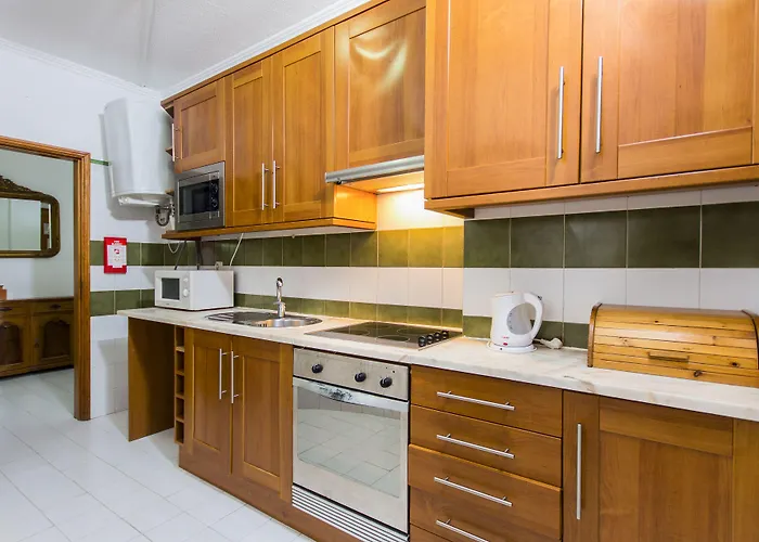 リゾート Choromar