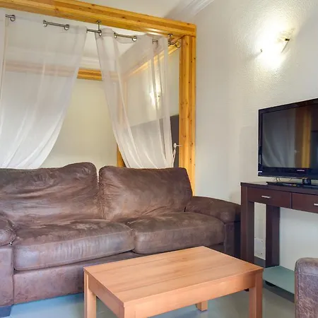 Ośrodek wypoczynkowy Choromar 3*